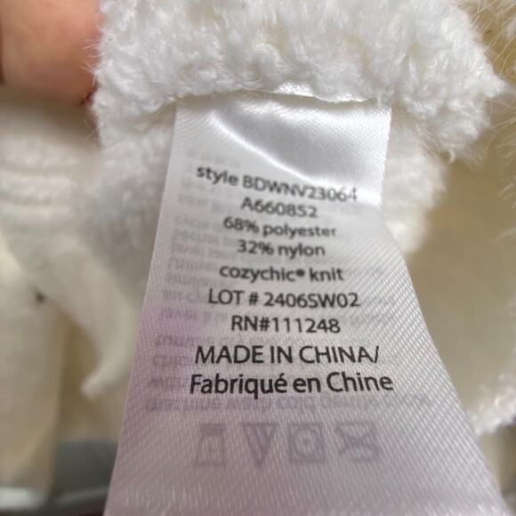 QVC Barefoot Dreams CozyChic Luxe Button Front Sweater Womens Medium White NWOT - Picture 3 of 8